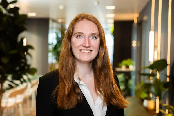 Portret van Emma Kulk, Consultant (LLM)